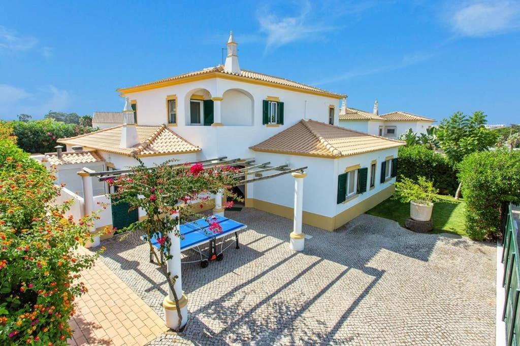Villa White Sands - Private Oasis, Heated Pool, Beaches & Strip Nearby Albufeira Extérieur photo