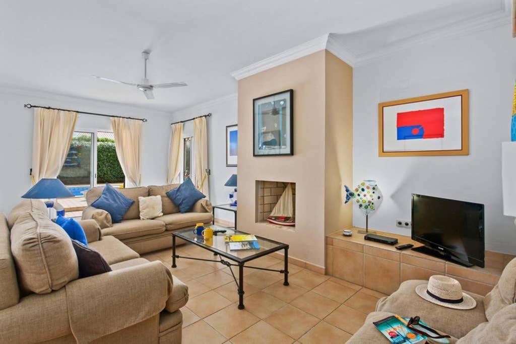 Villa White Sands - Private Oasis, Heated Pool, Beaches & Strip Nearby Albufeira Extérieur photo